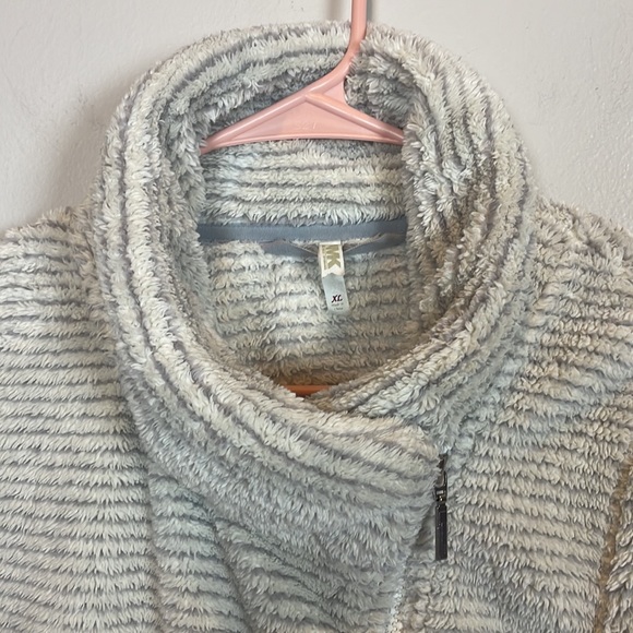 EUC Mountain Khakis Women’s Funnel Neck Wanderlust Fleece Jacket Size XL - Picture 8 of 8